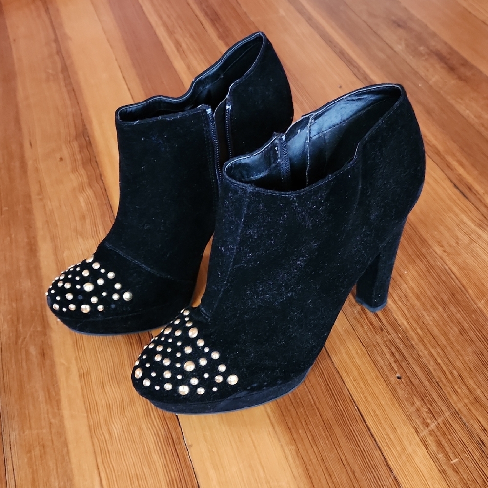 Qupid Black Velvet Studded Platform Booties